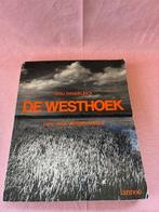 Boek " De Westhoek" van Gwij Mandelinck., Ophalen of Verzenden, Gelezen, Gwij Mandelinck