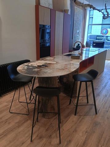 Cuisine Doimo Italie céramique + électros & sanitaire neufs beschikbaar voor biedingen