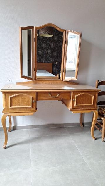 Opmaaktafel beschikbaar voor biedingen