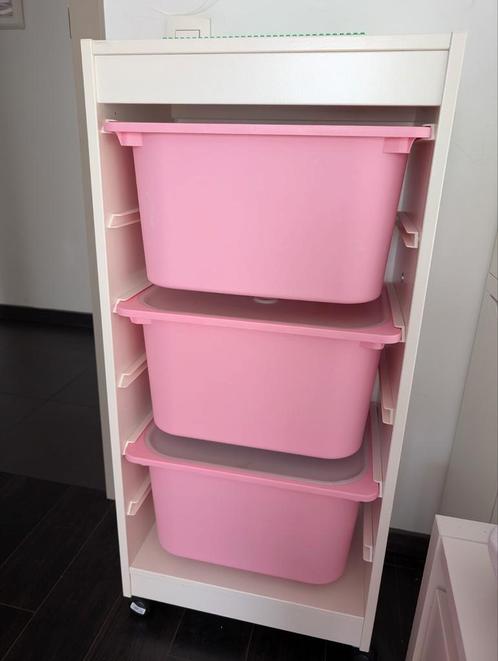 Ikea trofast kast met roze opbergbakken op wieltjes, Kinderen en Baby's, Kinderkamer | Commodes en Kasten, Gebruikt, Kast, Ophalen