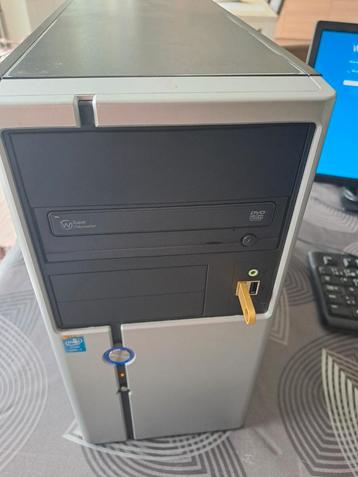 Windows 11 Pro  Ssd / Hdd  beschikbaar voor biedingen