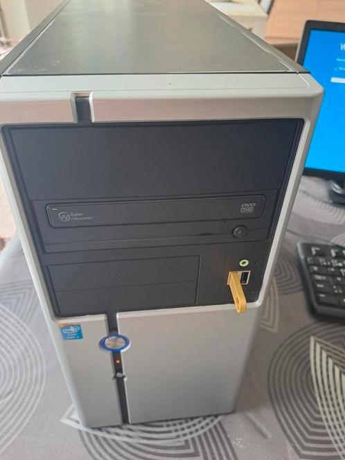 Windows 11 Pro  Ssd / Hdd, Computers en Software, Servers, Refurbished, 3 tot 4 Ghz, 8 GB, Hot swappable onderdelen, Ophalen