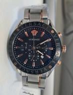 Montre versace hommes A piles Neuf 180€, Ophalen, Staal, Staal, Polshorloge
