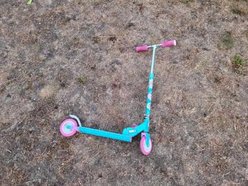 Kinderstep voor meisjes beschikbaar voor biedingen