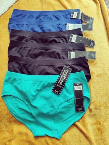 Naadloze Slips en Boxers vrouw nieuw maat large  beschikbaar voor biedingen