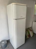 Ijskast met vriesvak, Elektronische apparatuur, Koelkasten en IJskasten, Ophalen, Zo goed als nieuw, Met vriesvak