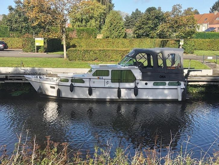 motorjacht, Watersport en Boten, Motorboten en Motorjachten, Gebruikt, Staal, 9 tot 12 meter, Diesel, Binnenboordmotor, 50 pk of meer
