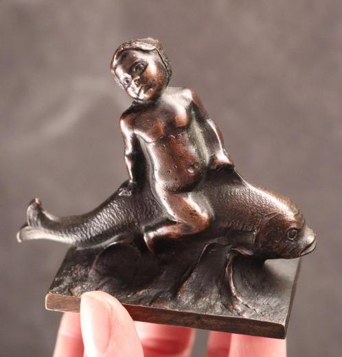 Antiek bronzen sculptuurtje, Antiek en Kunst, Kunst | Beelden en Houtsnijwerken, Ophalen of Verzenden