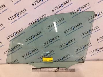 Portierruit 4Deurs links-voor van een Mercedes ML-Klasse beschikbaar voor biedingen