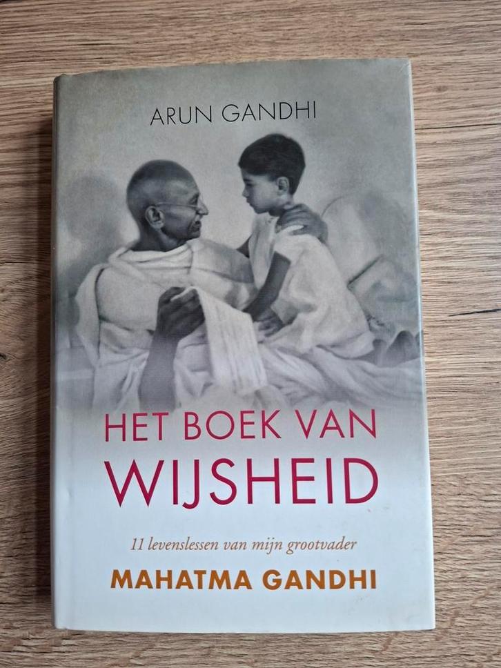 Boek : Het boek van wijsheid / Arun Gandhi, Boeken, Filosofie, Zo goed als nieuw, Ophalen of Verzenden