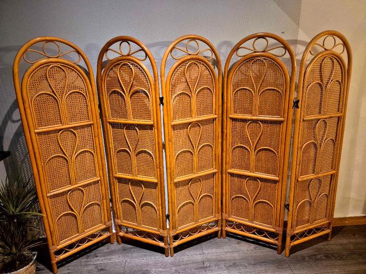 Très grand paravent en rotin vintage, Maison & Meubles, Accessoires pour la Maison | Paravents d'intérieur, Enlèvement