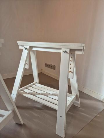 Ikea Mittback schraag beschikbaar voor biedingen