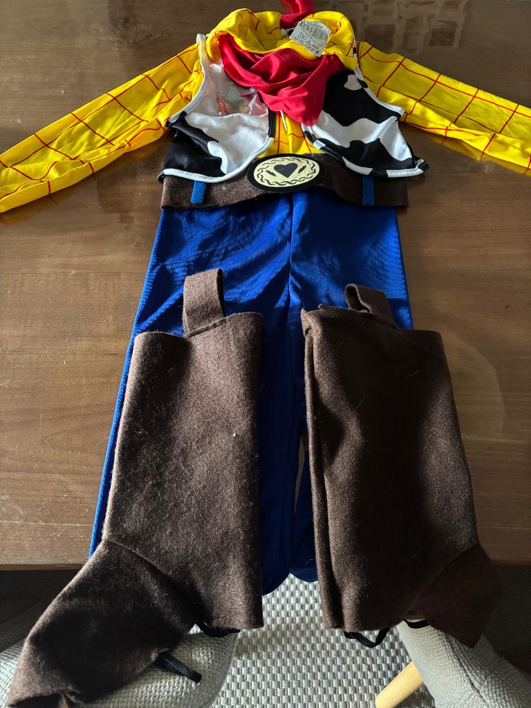 Woody (Toy Story) verkleedpak kind, maat 128, Enlèvement, Comme neuf, 122 à 128, Garçon ou Fille
