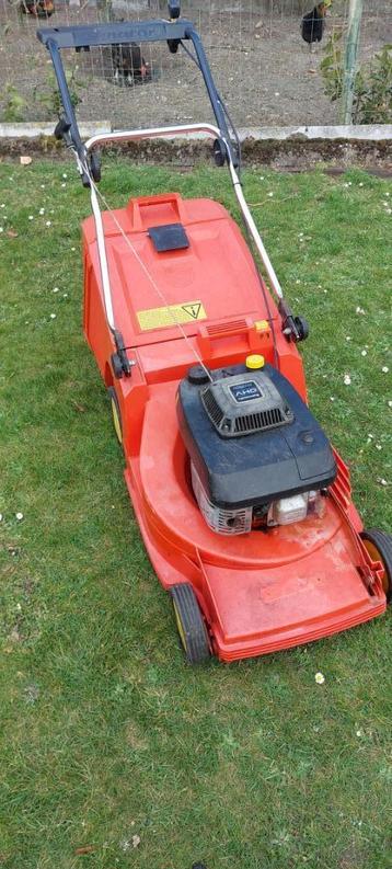 Wolf Senator 52cm gramaaier met kawasaki motor beschikbaar voor biedingen