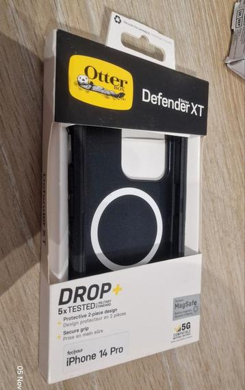 Otterbox - Defender XT Coque iPhone 14 PRO disponible aux enchères