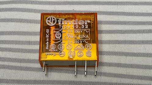 Relais 24V AC, Hobby en Vrije tijd, Elektronica-componenten, Nieuw, Ophalen of Verzenden