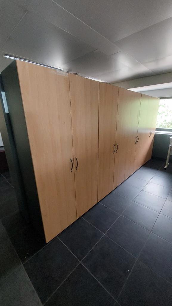 Stevige Houten kantoorkasten, Huis en Inrichting, Kasten | Roldeurkasten en Archiefkasten, Gebruikt, 150 tot 200 cm, 100 tot 150 cm