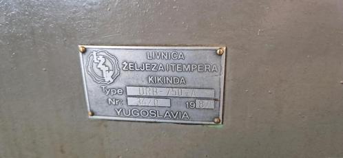 Vlakslijpmachine LIVNICA KIKINDA URB 750, Doe-het-zelf en Bouw, Gereedschap | Slijpmachines, Gebruikt, Overige typen, 1000 watt of meer