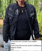 Motorvest en motorhelm vrouwen, Motoren, Kleding | Motorkleding, Ophalen