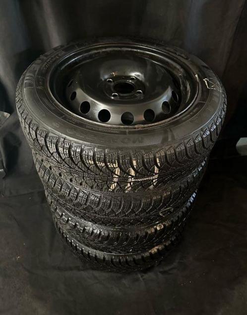 4-velg+15-inch band, 15% slijtage (Renault, Dacia, Toyota), Auto-onderdelen, Banden en Velgen, 15 inch, 165 mm, Ophalen of Verzenden