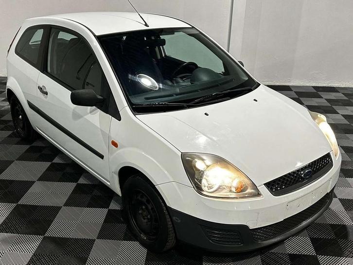 Ford Fiesta 1.4 Turbo TDCi Probleem boite, Auto's, Ford, Bedrijf, Te koop, Fiësta, ABS, Airbags, Alarm, Centrale vergrendeling