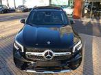 Mercedes-Benz GLB 200 AMG Line * PANO * 360° * TREKH *, Auto's, Automaat, Euro 6, Emergency brake assist, Zwart