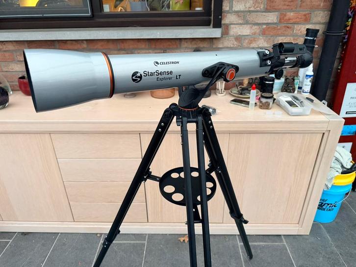 Télescope AC 70/700 StarSense Explorer LT 70 AZ, TV, Hi-fi & Vidéo, Matériel d'optique | Télescopes, Neuf, Moins de 80 mm, Avec trépied