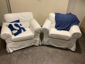 2 witte fauteuils (als koppel of apart te koop) beschikbaar voor biedingen