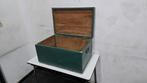 oude houten kist kleur groen afmetingen 70cmx35x45cm, Huis en Inrichting, Woonaccessoires | Kisten, Ophalen of Verzenden
