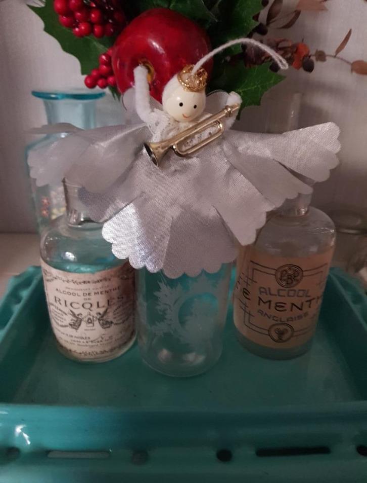 Vintage kersthanger engeltje met trompet KERST, Diversen, Kerst, Gebruikt, Ophalen of Verzenden