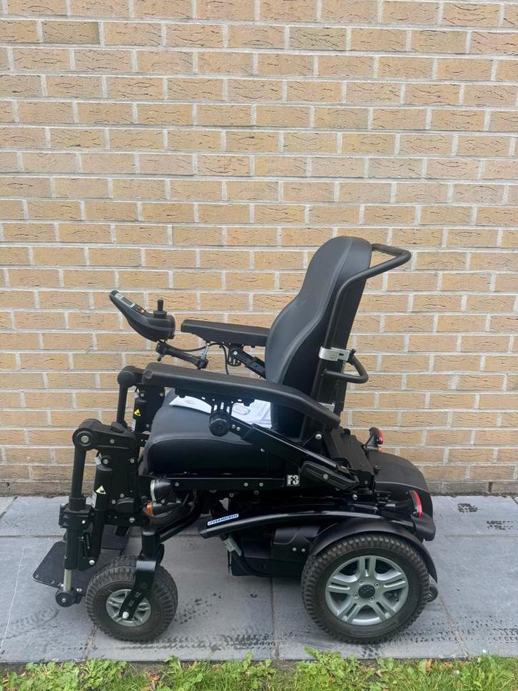 Elektrische rolstoel met alle verstelmogelijkheden rolwagen, Diversen, Rolstoelen, Zo goed als nieuw, Elektrische rolstoel, Ophalen of Verzenden