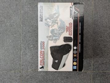 Motorhoes falcon defender 2000 beschikbaar voor biedingen