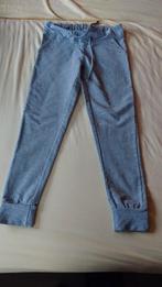 Grijze joggingbroek meisje maat 128, Kinderen en Baby's, Kinderkleding | Maat 128, Broek, Meisje, Ophalen of Verzenden, Zo goed als nieuw
