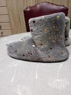 40 Pantoufles étoiles, Kleding | Dames, Schoenen, Ophalen of Verzenden, Pantoffels of Sloffen