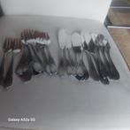 12 pantalons de pêche et couteaux dessinés, Enlèvement ou Envoi