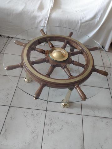 Tafel met authentiek eiken scheepswiel en koperen poten, Enlèvement
