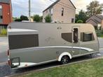 Caravane Bürstner Averso fifty, Caravans en Kamperen, Caravans, Frans bed, 7 tot 8 meter, Bürstner, Douche