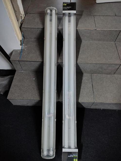 Réglette lampe LED tube fluorescent tube néon LED, Huis en Inrichting, Lampen | Plafondlampen, Zo goed als nieuw, Ophalen of Verzenden