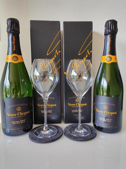 2x Glas VC 2x Champagne Veuve Clicquot Extra-Brut Extra old, Verzamelen, Wijnen, Nieuw, Champagne, Frankrijk, Vol, Ophalen of Verzenden