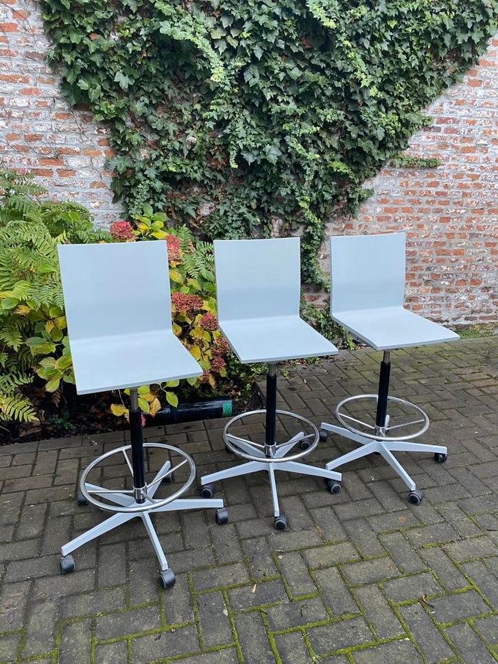 Stoelen .04 Maarten Van Severen by Vitra, Huis en Inrichting, Stoelen, Zo goed als nieuw, Drie, Grijs, Ophalen