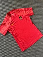 Galatasaray Trainingsshirt - Iconisch Rood Design, Sport en Fitness, Voetbal, Maat S, Ophalen of Verzenden, Gebruikt, Shirt
