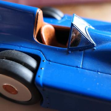 auto beschikbaar voor biedingen
