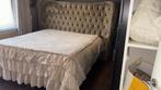 Lit, Beige, Comme neuf, Enlèvement, 180 cm