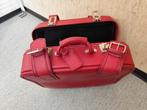 Stevige valies 50 op 40 en 27cm diep in rood leder, Handtassen en Accessoires, Koffers, Ophalen, 50 tot 60 cm, Slot, Leer