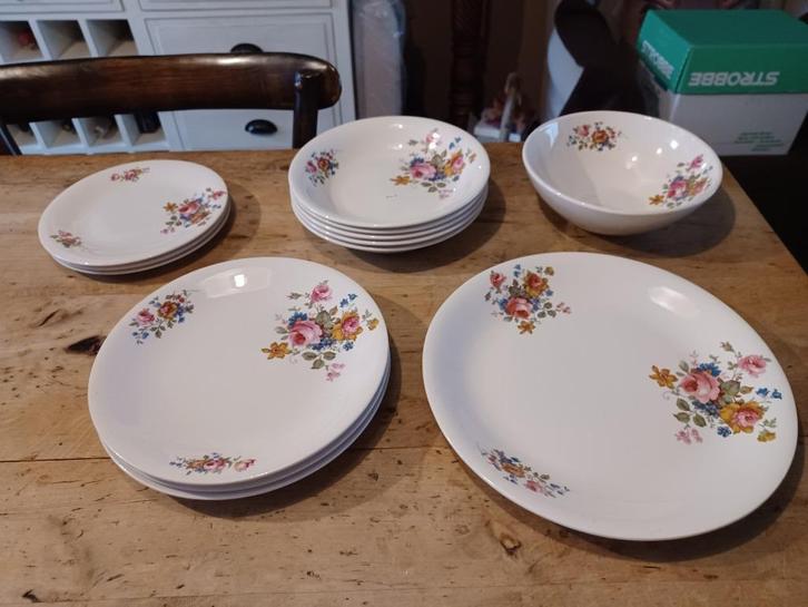 BOCH SEDUCTION TATIANA serviesdelen vanaf 2.50 euro, Antiek en Kunst, Antiek | Servies los, Ophalen of Verzenden