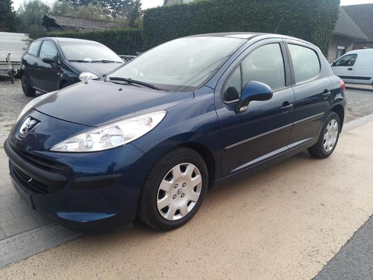 Peugeot1,4i essence.2009.180kmEuro-4.Prêt à être immatriculé, Auto's, Peugeot, Particulier, Benzine, Euro 4, Stadsauto, 5 deurs