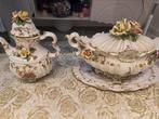 Capodimonte soepterrine en theekan, Antiek en Kunst, Ophalen
