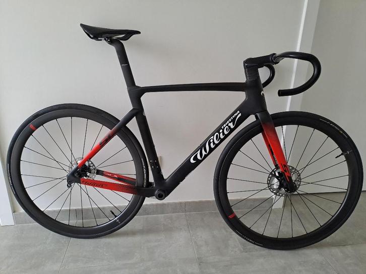 Wilier Cento 10 SL carbon frameset disc (M) + wielen, Fietsen en Brommers, Fietsonderdelen, Zo goed als nieuw, Racefiets, Frame