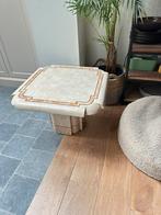 Leuk vintage bijzettafeltje, steen /messing ingelegd, Huis en Inrichting, Ophalen, Gebruikt, Vierkant