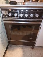 Oud elektrisch kookvuur met ingebouwde oven, Elektronische apparatuur, Ophalen, Elektrisch